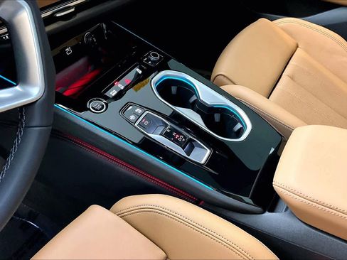 Used 2026 Audi A6 Premium Plus w/ Premium Plus Package image 17