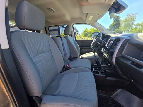 Used 2014 RAM 2500 Tradesman w/ Chrome Appearance Group AWD/4WD image 13