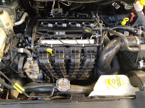 Used 2020 Dodge Journey Crossroad w/ Popular Equipment Group FWD image 30