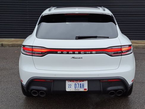 Certified 2026 Porsche Macan AWD/4WD image 6