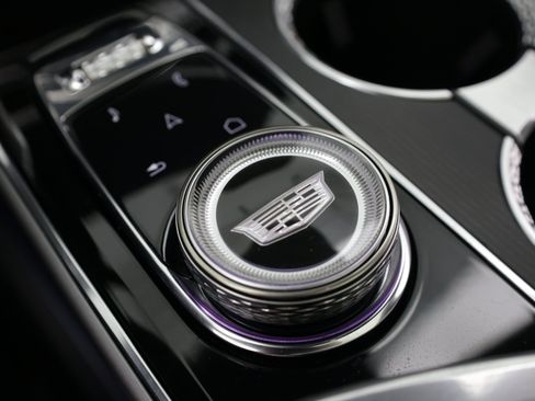 Used 2024 Cadillac Lyriq Sport AWD/4WD image 18