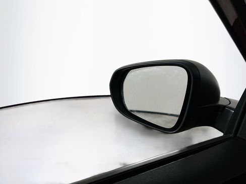 Used 2025 Chevrolet Trax LS image 16