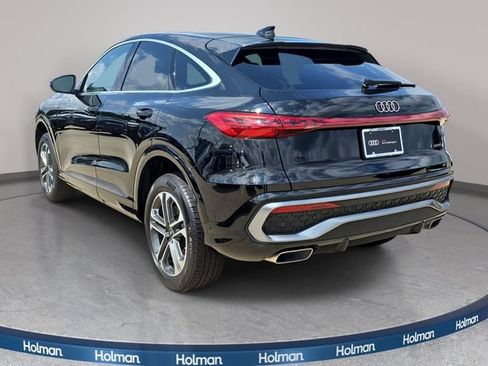 Used 2025 Audi Q5 Premium w/ Convenience Package AWD/4WD image 8