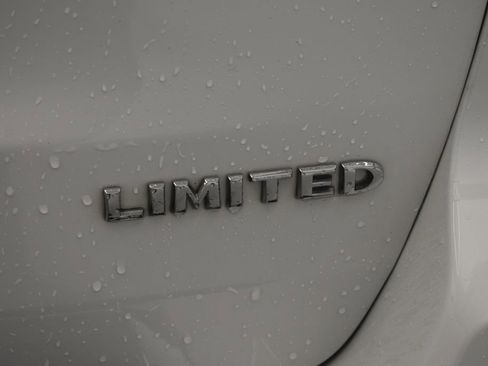 Certified 2020 Jeep Grand Cherokee Limited image 10