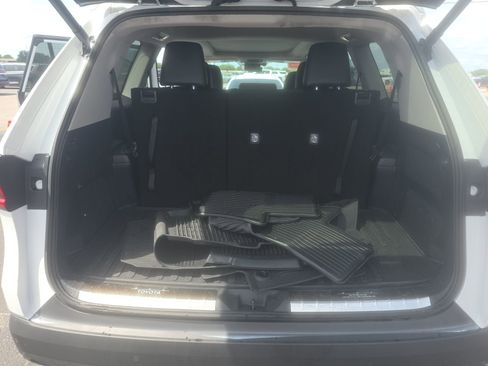 Used 2026 Toyota Grand Highlander FWD image 24