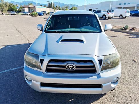 Used 2010 Toyota Tacoma PreRunner RWD image 9
