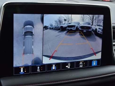 Used 2021 Chevrolet Tahoe RST w/ Luxury Package image 30