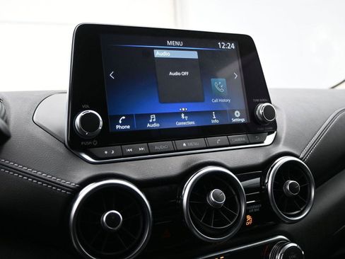 Used 2023 Nissan Sentra SV w/ All-Weather Package image 5