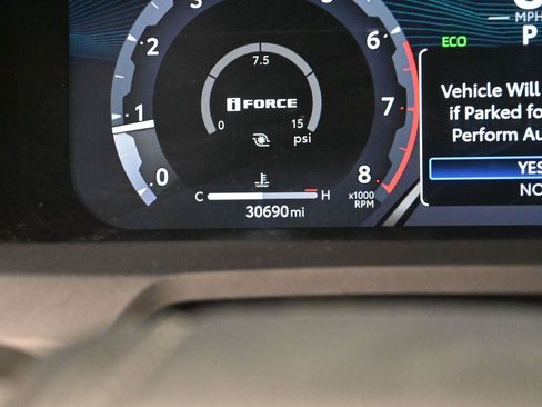 Used 2024 Toyota Tacoma TRD Off-Road AWD/4WD image 18