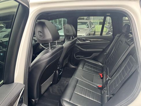 Used 2018 BMW X3 xDrive30i w/ Executive Package AWD/4WD image 11