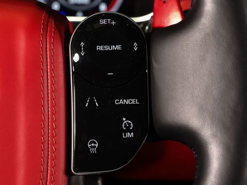 Used 2021 Land Rover Range Rover SV Autobiography Dynamic image 10