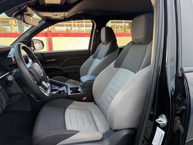 Used 2024 Toyota Tacoma TRD Off-Road w/ TRD Off Road Upgrade Package AWD/4WD image 28