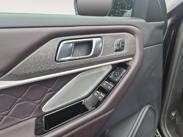 Certified 2025 Ford Explorer Platinum w/ LUX Leather Package AWD/4WD image 10