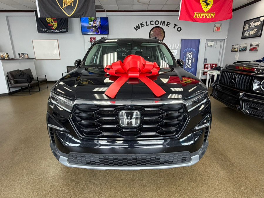 Used 2023 Honda Pilot Elite image 6