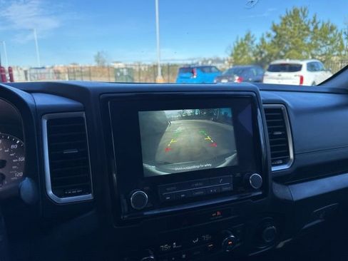 Used 2023 Nissan Frontier SV w/ SV Convenience Package image 22