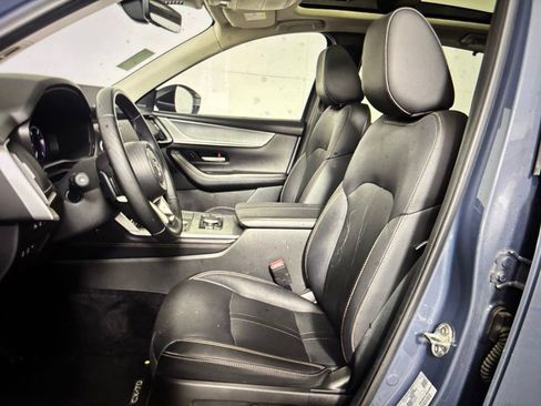 Used 2025 MAZDA CX-70 Plug-In Hybrid w/ Premium Pkg image 3