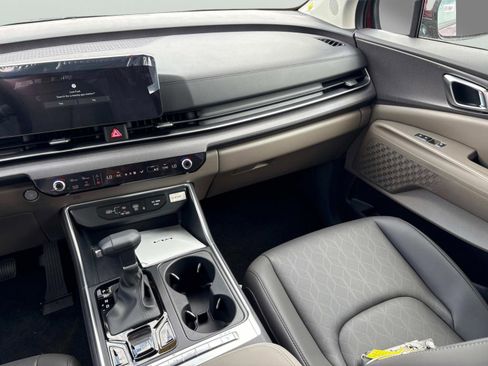 New 2026 Kia Carnival EX image 15