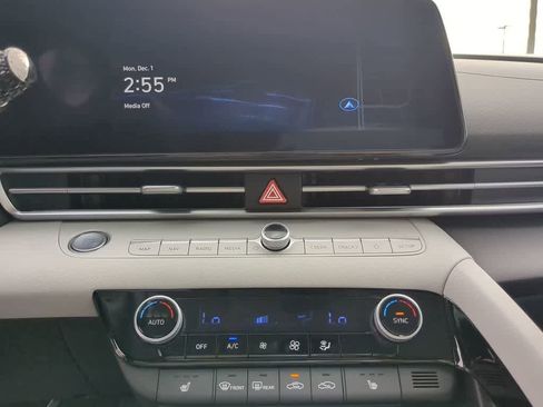 New 2026 Hyundai Elantra Limited image 29