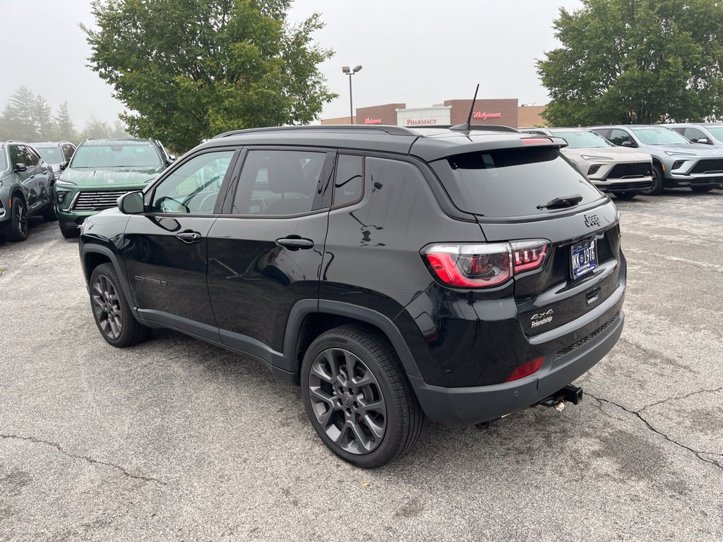 Used 2021 Jeep Compass Latitude w/ Sun and Sound Group AWD/4WD image 4