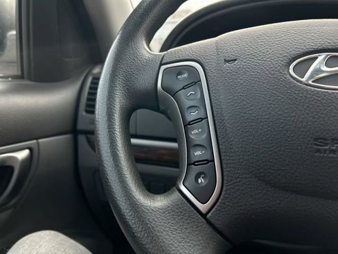 Used 2011 Hyundai Santa Fe GLS image 31