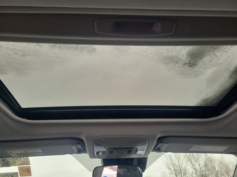 Used 2020 Toyota RAV4 XLE image 17