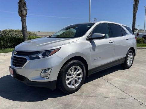 Used 2020 Chevrolet Equinox LT FWD image 1