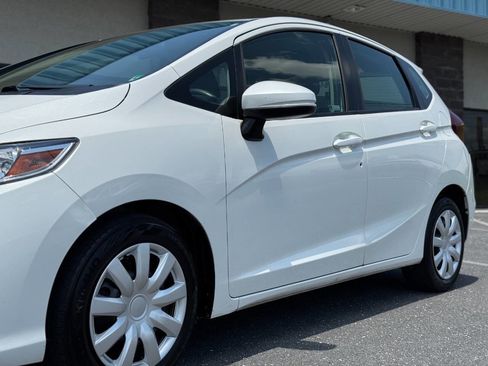 Used 2019 Honda Fit LX image 36