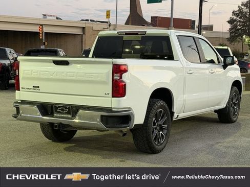 Used 2025 Chevrolet Silverado 1500 LT w/ Safety Package AWD/4WD image 4