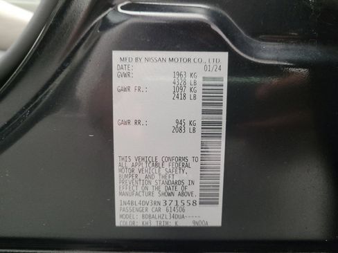 Used 2024 Nissan Altima 2.5 SV FWD image 33