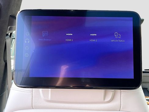 New 2026 Cadillac Escalade Platinum Sport w/ LPO, ONYX Package AWD/4WD image 31