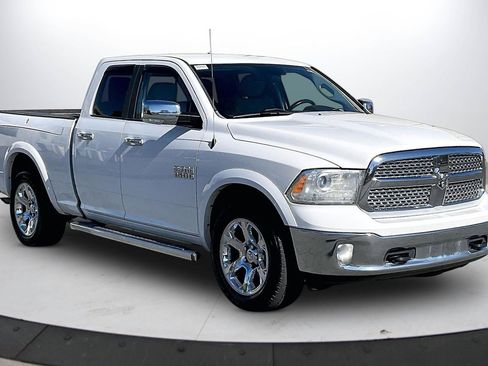 Used 2015 RAM 1500 Laramie w/ Convenience Group image 2