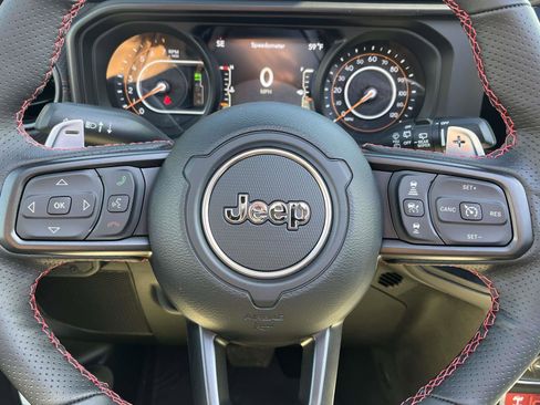 New 2026 Jeep Wrangler Unlimited Rubicon 392 image 9