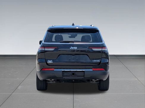 Used 2025 Jeep Grand Cherokee L Limited w/ Trailer Tow Package AWD/4WD image 4