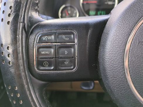 Used 2017 Jeep Wrangler Unlimited Sahara w/ Connectivity Group image 26