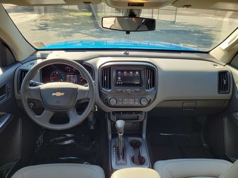 Used 2022 Chevrolet Colorado W/T RWD image 8