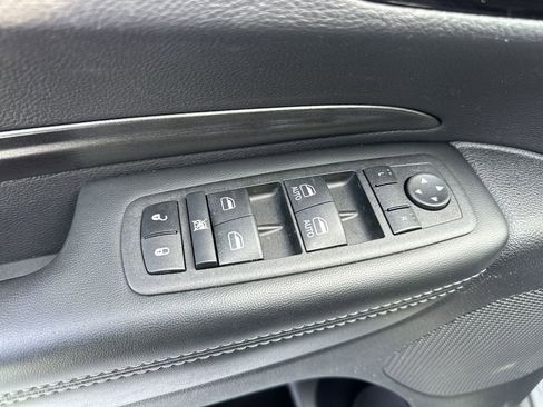 Used 2023 Dodge Durango SXT Launch Edition image 13