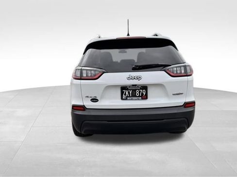 Used 2019 Jeep Cherokee Latitude w/ Cold Weather Group AWD/4WD image 5