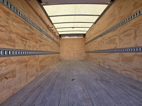 Used 2021 Isuzu NPR image 3