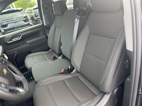 New 2026 Chevrolet Silverado 1500 LT image 9