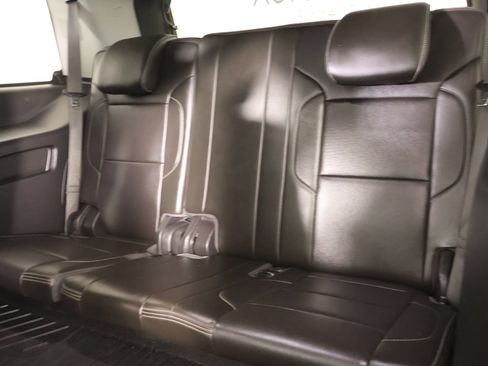 Used 2018 GMC Yukon Denali w/ Denali Ultimate Package AWD/4WD image 14