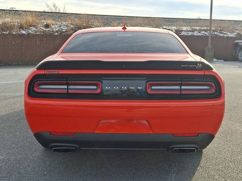 Used 2022 Dodge Challenger R/T Scat Pack w/ Plus Package image 5