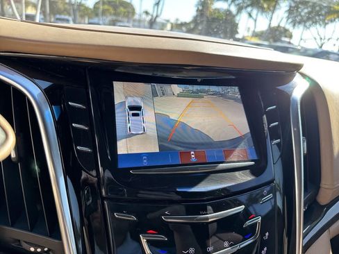 Used 2019 Cadillac Escalade Platinum w/ Escalade Sport Edition AWD/4WD image 50