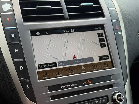 Used 2017 Lincoln MKZ Reserve w/ Luxury Package AWD/4WD image 26