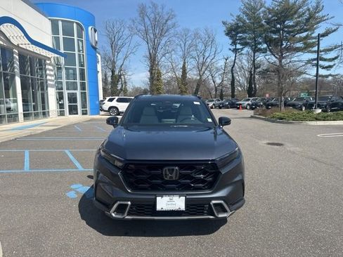 Used 2024 Honda CR-V Sport Touring image 3