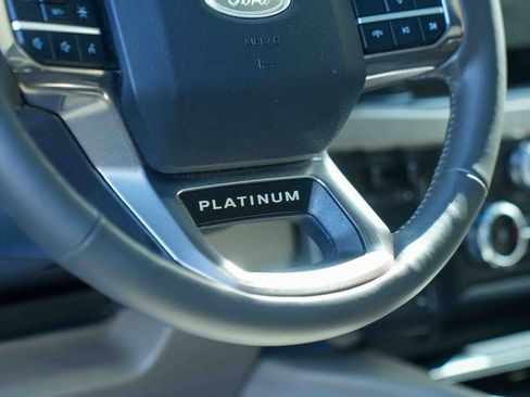 Used 2025 Ford F450 Platinum w/ Platinum Plus Package AWD/4WD image 31