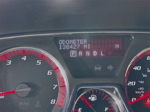 Used 2017 GMC Acadia Limited SLT image 18