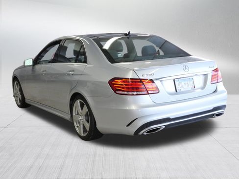 Used 2014 Mercedes-Benz E 350 4MATIC Sedan image 5