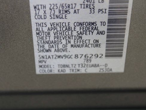 Used 2016 Nissan Rogue SV w/ SV Premium Package AWD/4WD image 10
