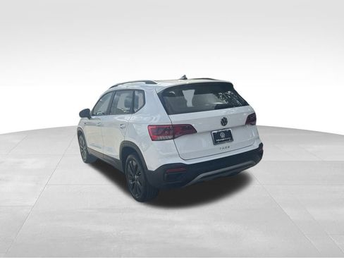 Used 2022 Volkswagen Taos S w/ IQ Drive S Package image 3