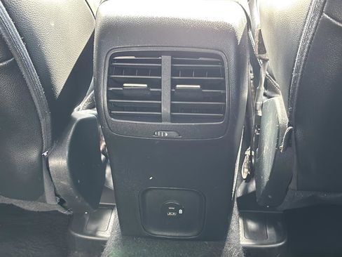 Used 2021 Ford Escape SEL image 42